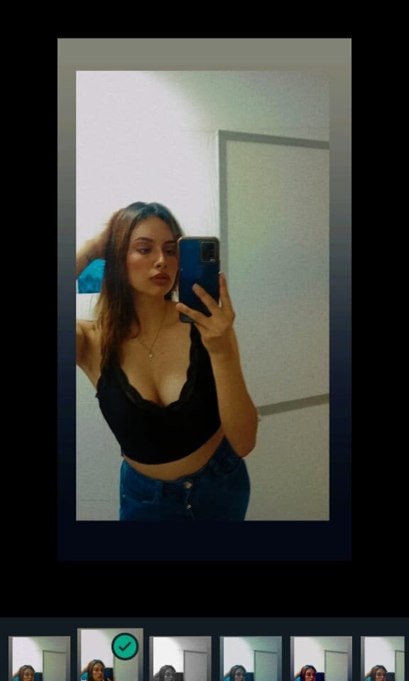 Alondrahot__1's Offline XXX Chat