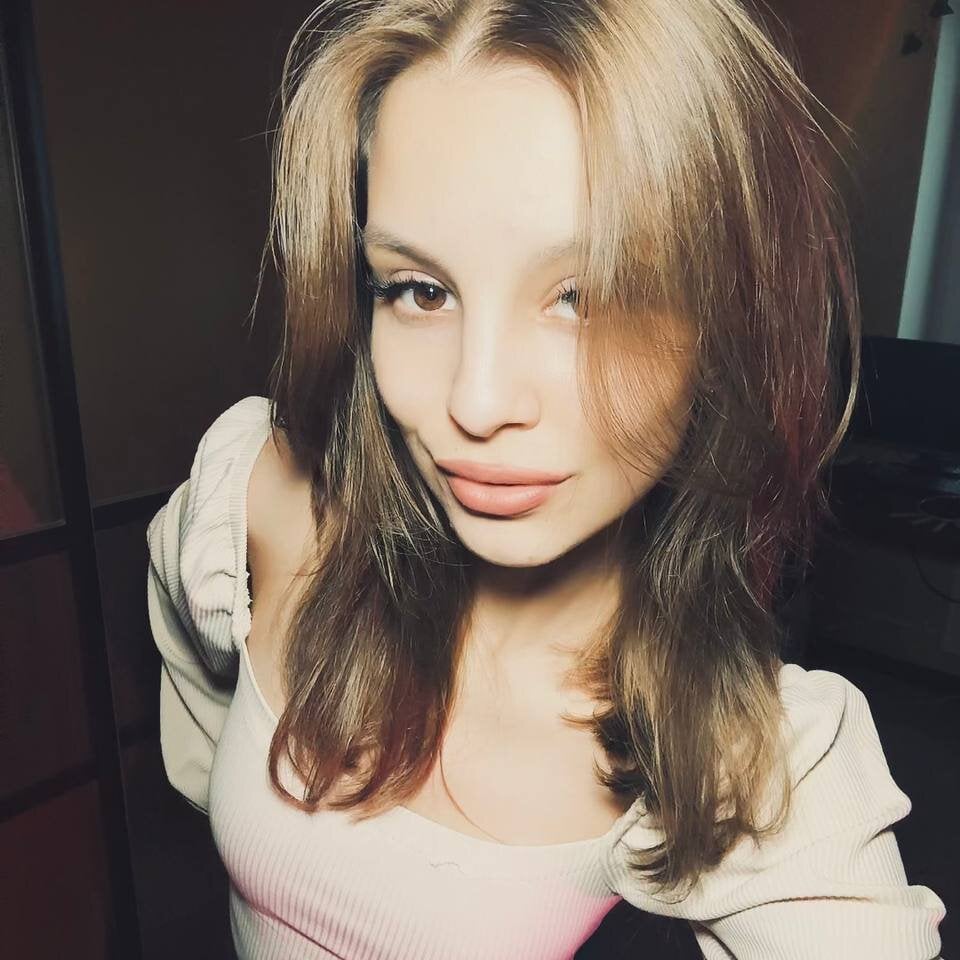 OliviaJ0nes' Offline Chat Room