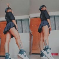 Antonellaconelly's webcam live show