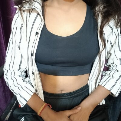 Divyagirl21Live Webcam