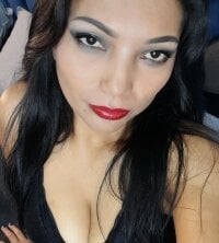 Morenita_Chanel's Offline XXX Chat