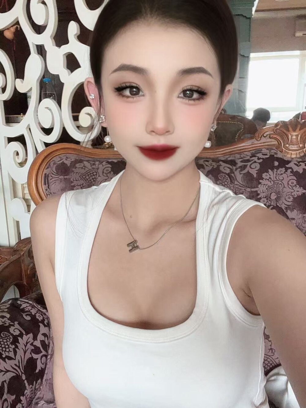XIAOBAOYA520's chat room