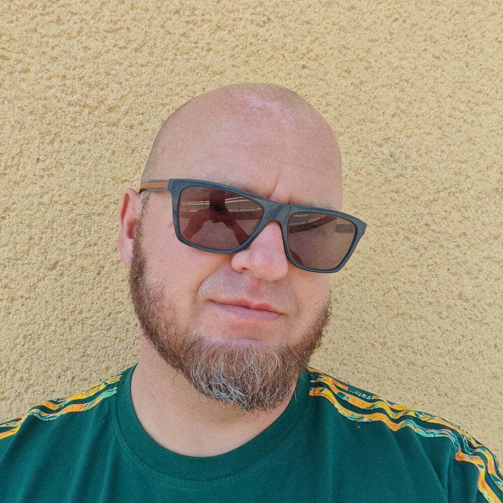 Stunning_Paul profile