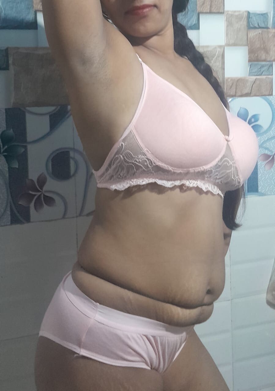 Shikha_mehra