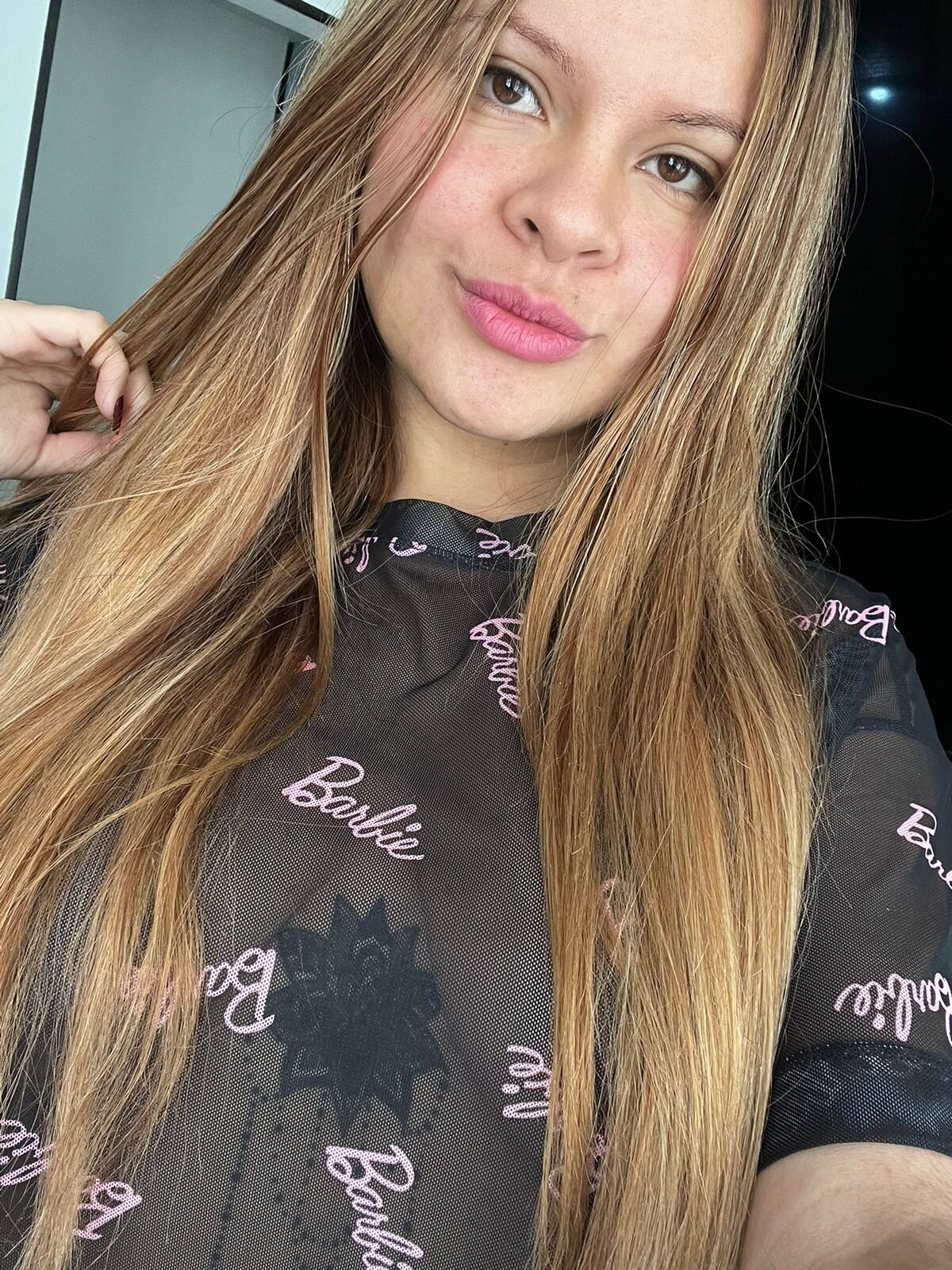 laura_laren