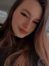 FlorenceHenley's Offline Chat Room