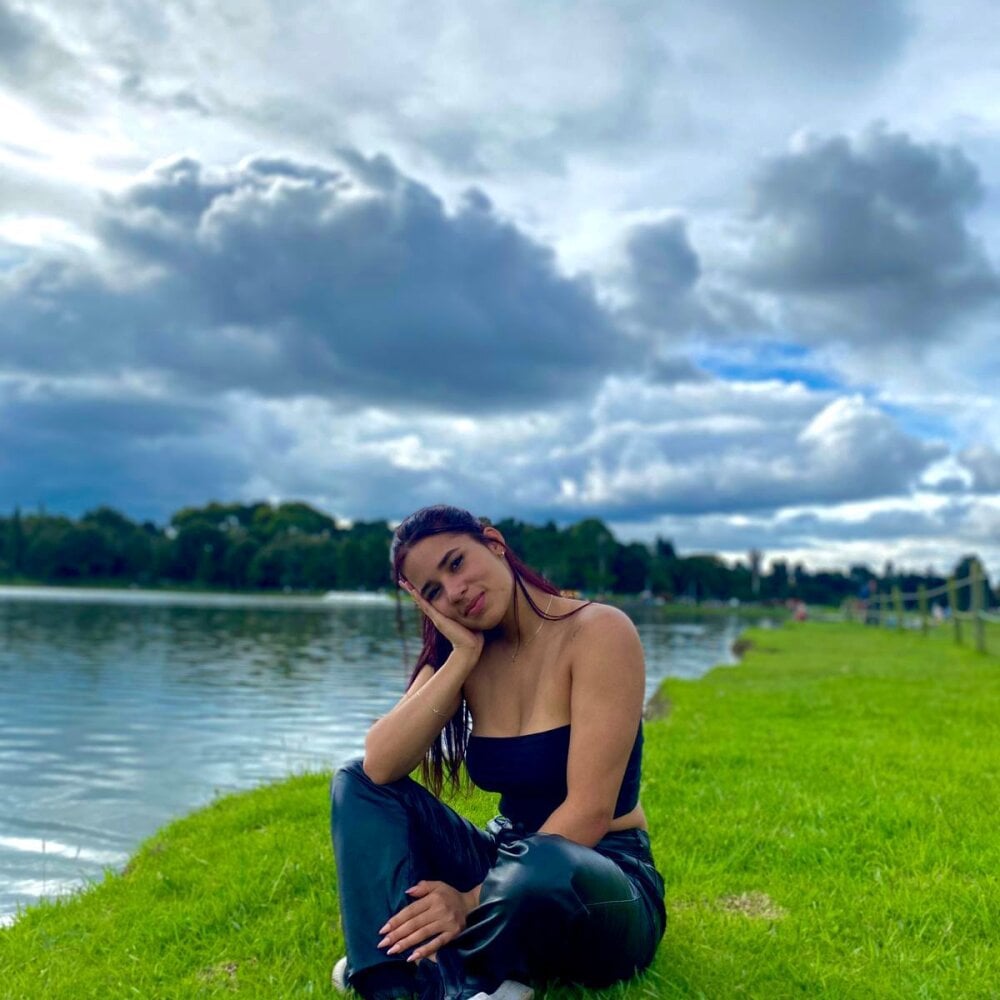 Camila_Smith_22 profile