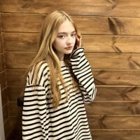 MandyPink's Offline Chat Room