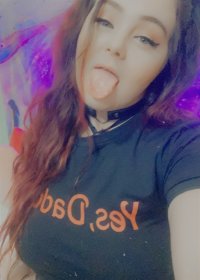 AllieBby's Offline XXX Chat