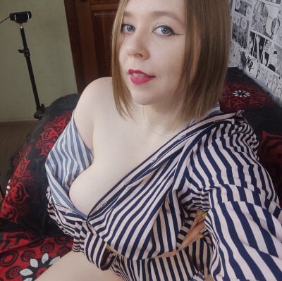 PlumpyAlice on StripChat