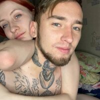 TinaAndPiter's Offline Chat Room