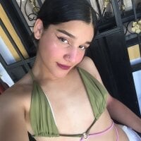 MultiCamAdventures' Offline Chat Room