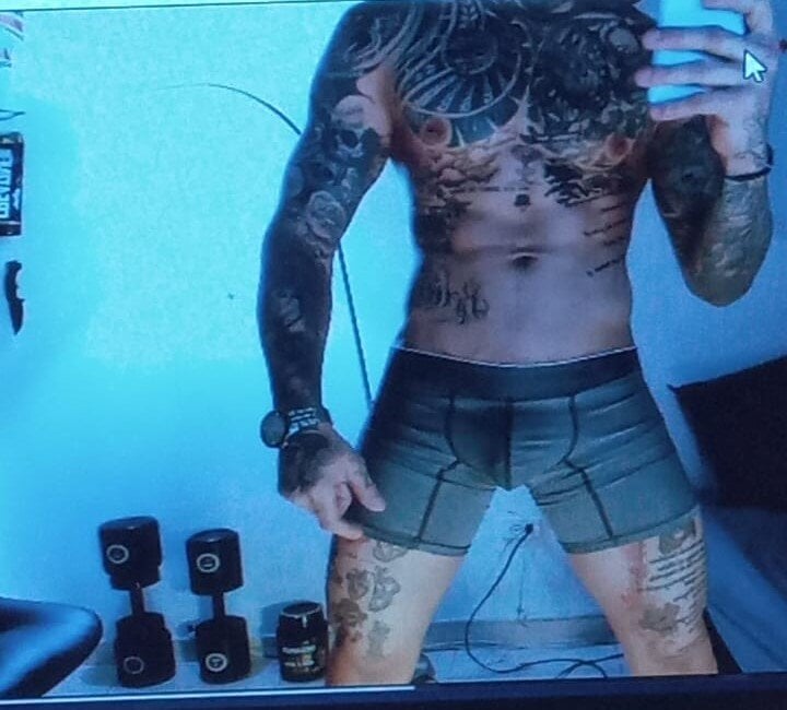 onceagain97_'s Offline XXX Chat