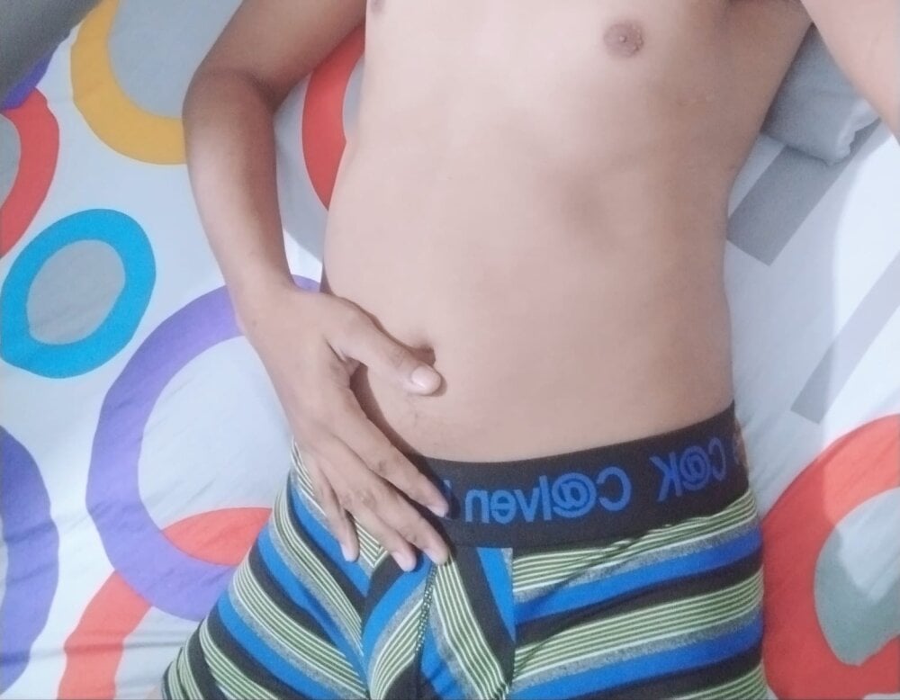 venezolanopepe from stripchat