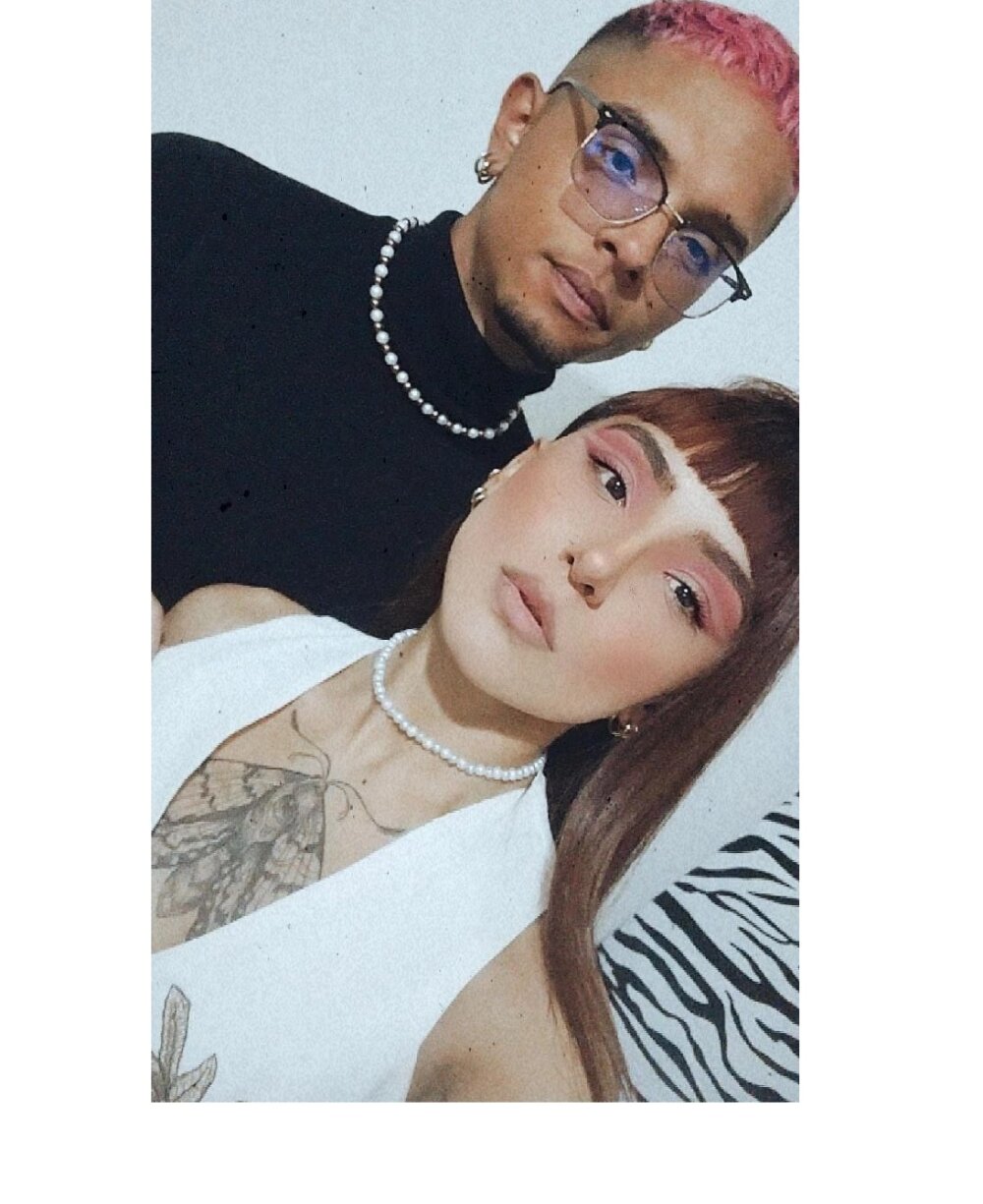 Abby__Aaron 🛶 live chat