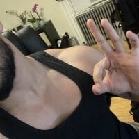 ryan_al_raisi's webcam live show