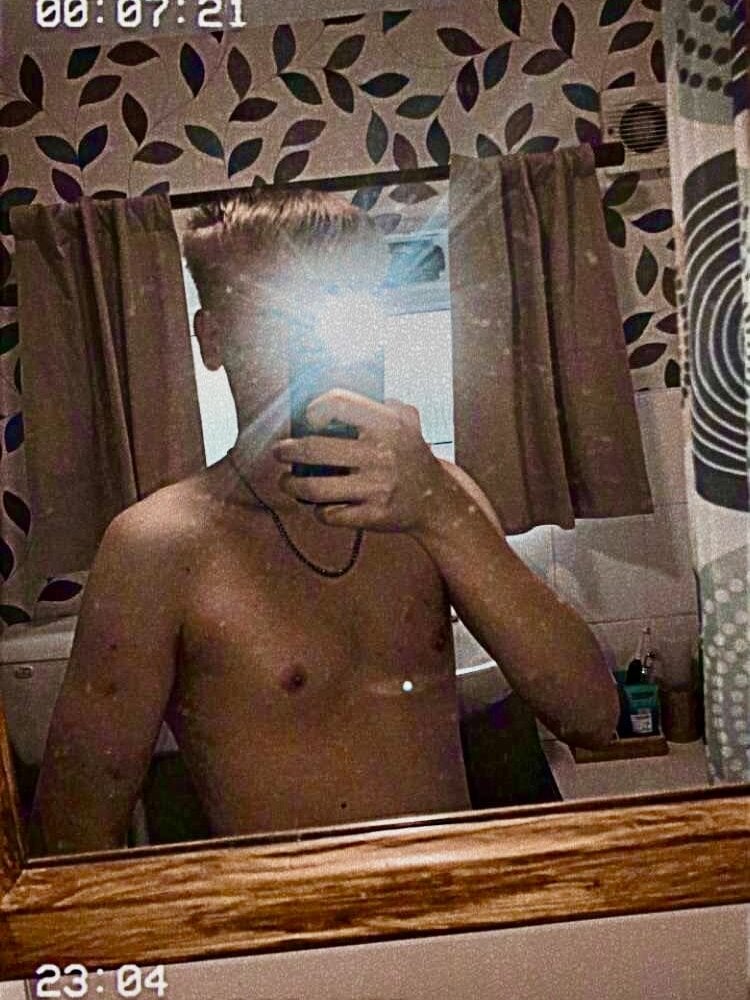 tomascramp from stripchat
