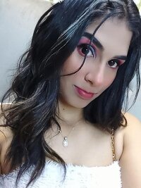 MadisonnBrownn's Offline Chat Room
