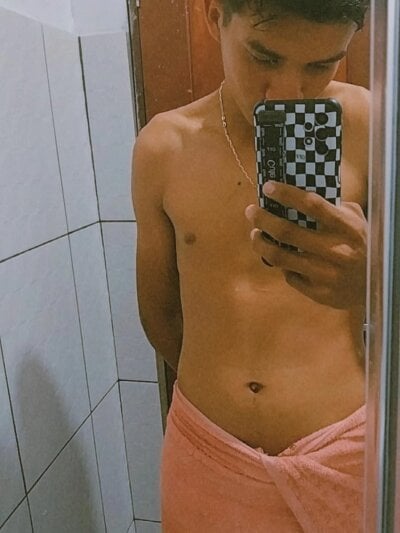 Ensmkm Male Skinny Live Webcam Strip