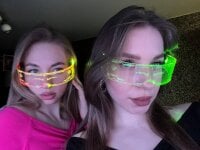 Cabin_creww's Offline Chat Room