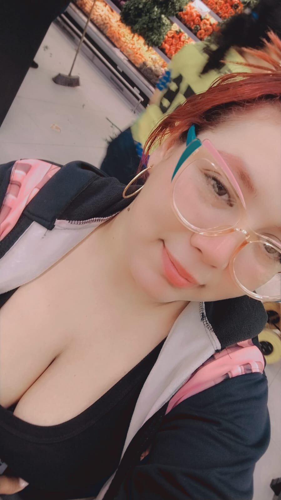 emely_kiss_