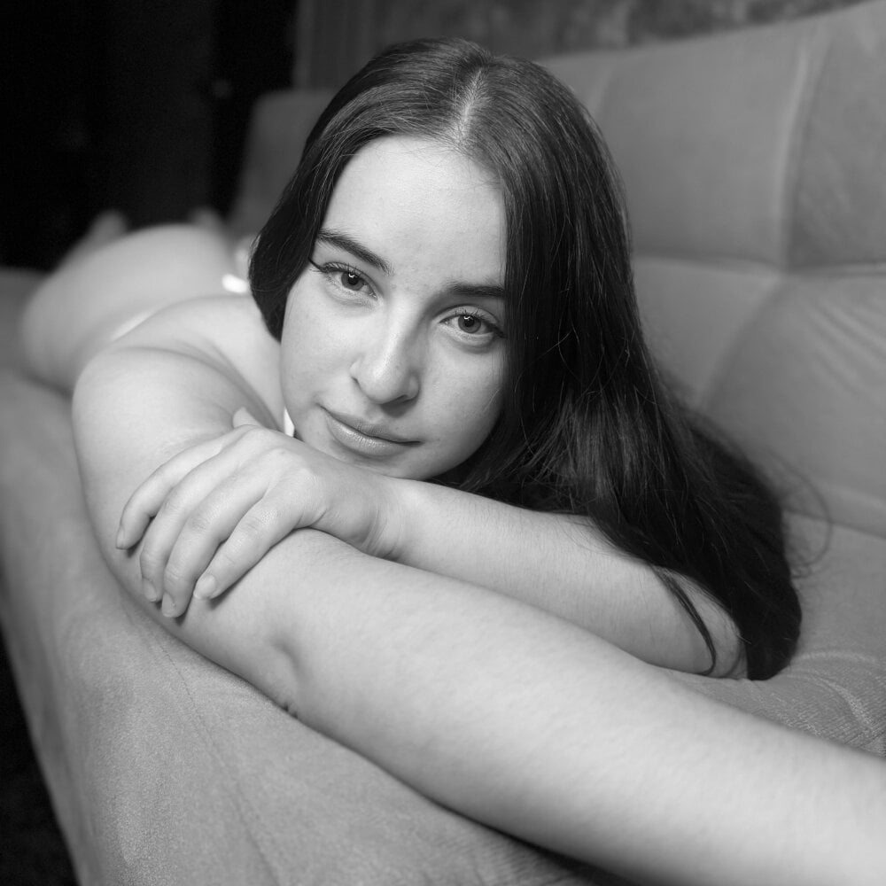 cherry__hot from stripchat