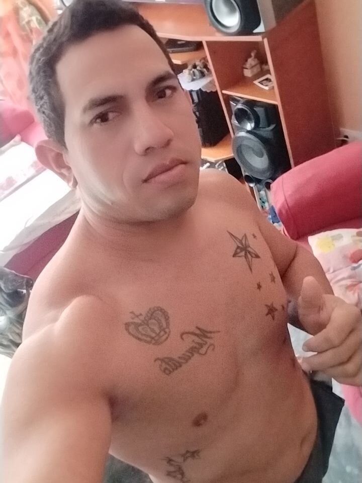 fayola20 from stripchat