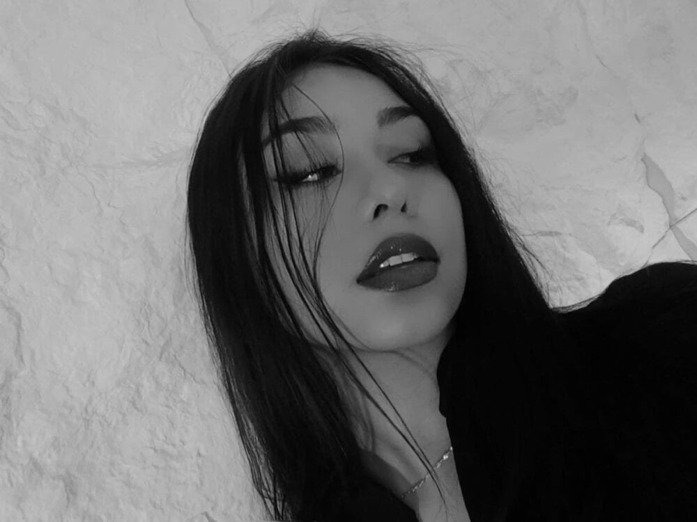 ivette_k from stripchat