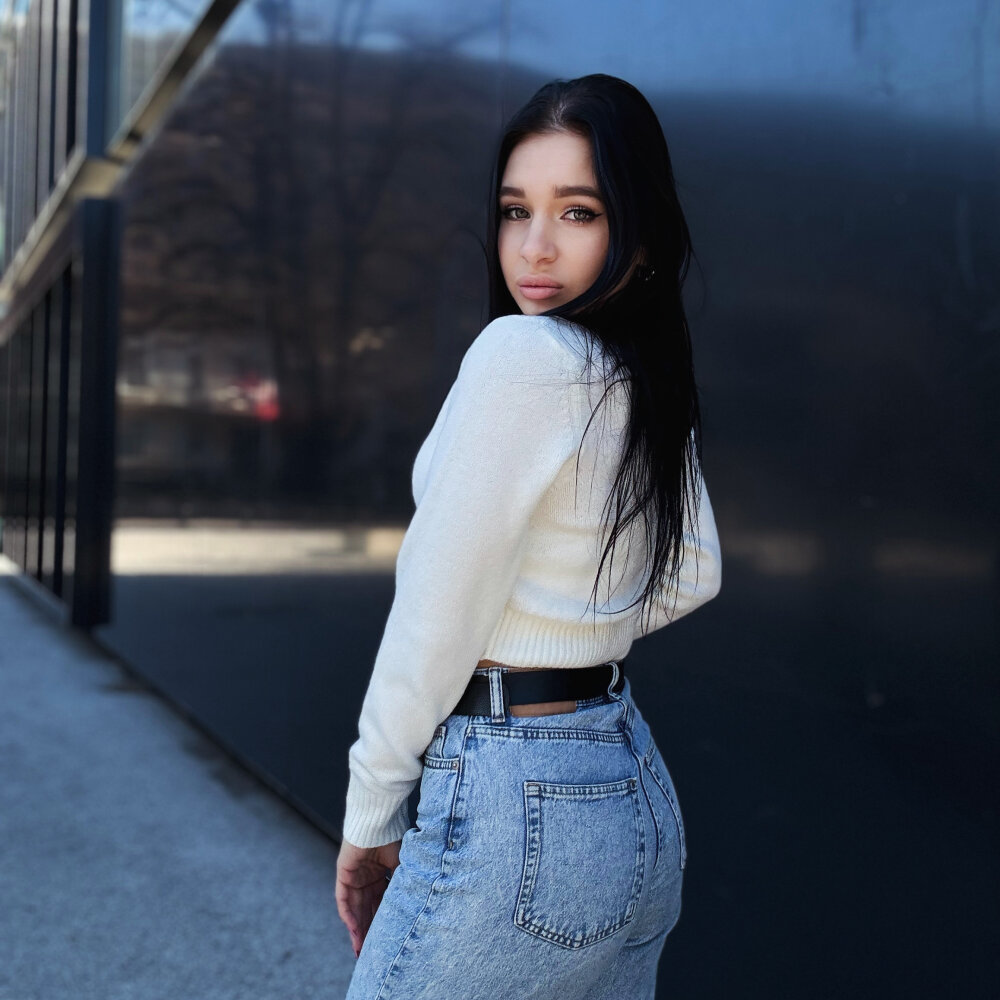 Live sex webcam photo for Ophelia_Carlotta #290001038