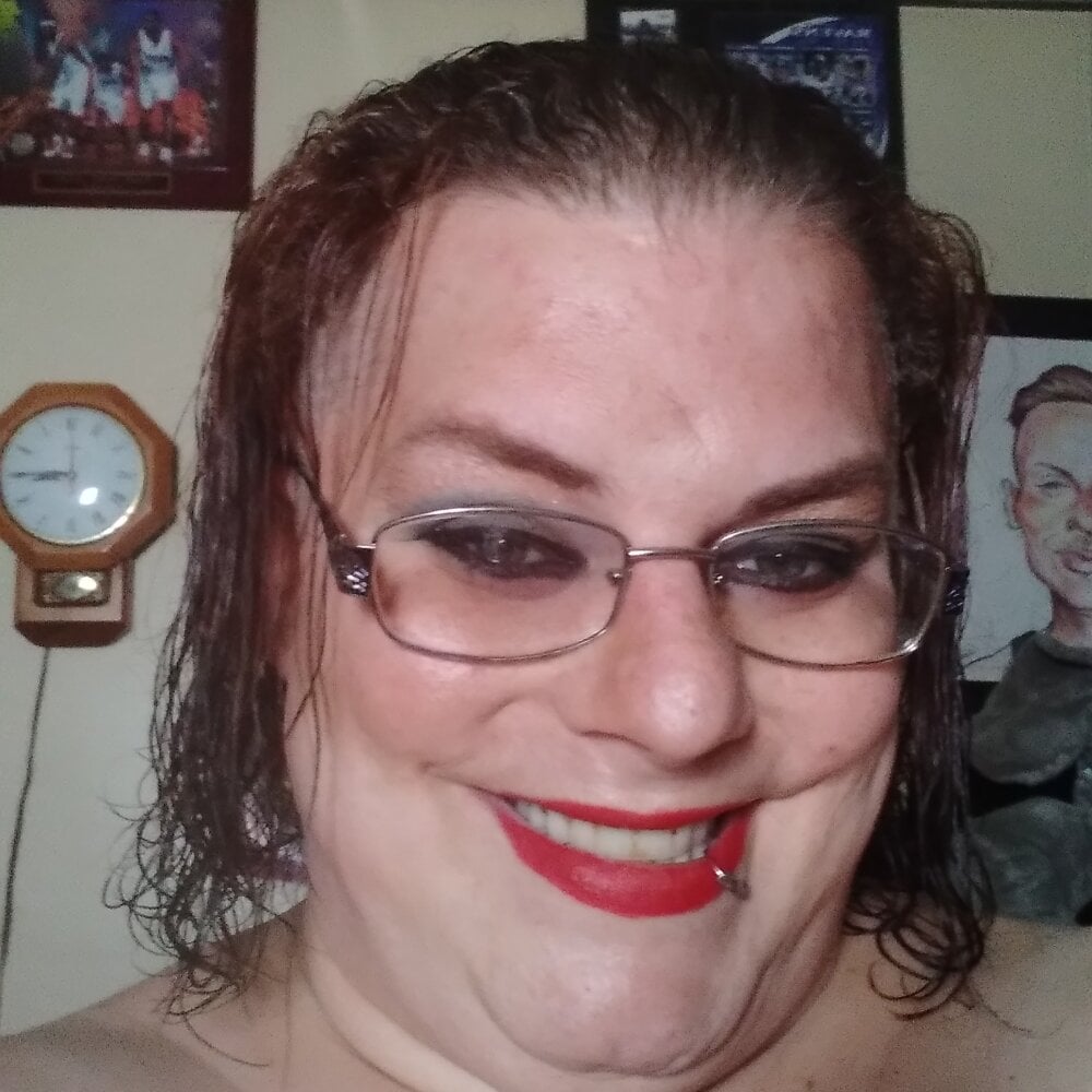 6livesex.com queenblackrose livesex profile in mountain-of-the-melancholy cams