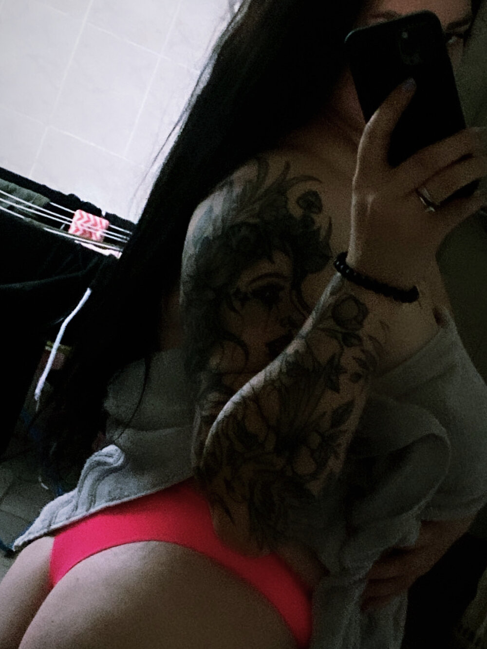 Live sex webcam photo for Eve_Rosy #290056542