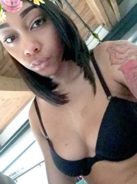 Carmenlove96's Offline XXX Chat