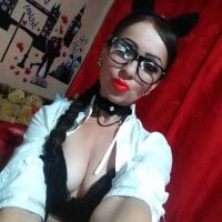 hottieperla's Live Webcam Show