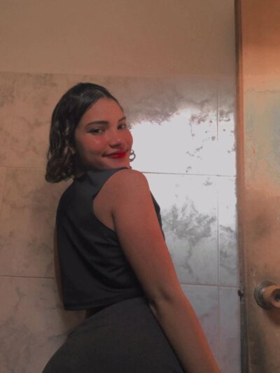 natty_sweetxo from stripchat