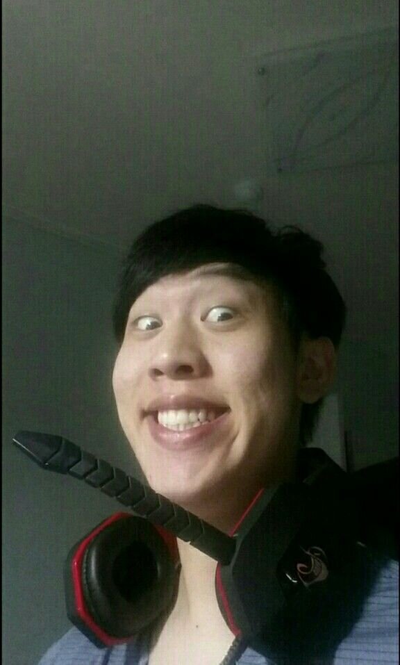 KimJohn11