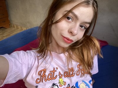 free naked webcam RuivaRaposinha