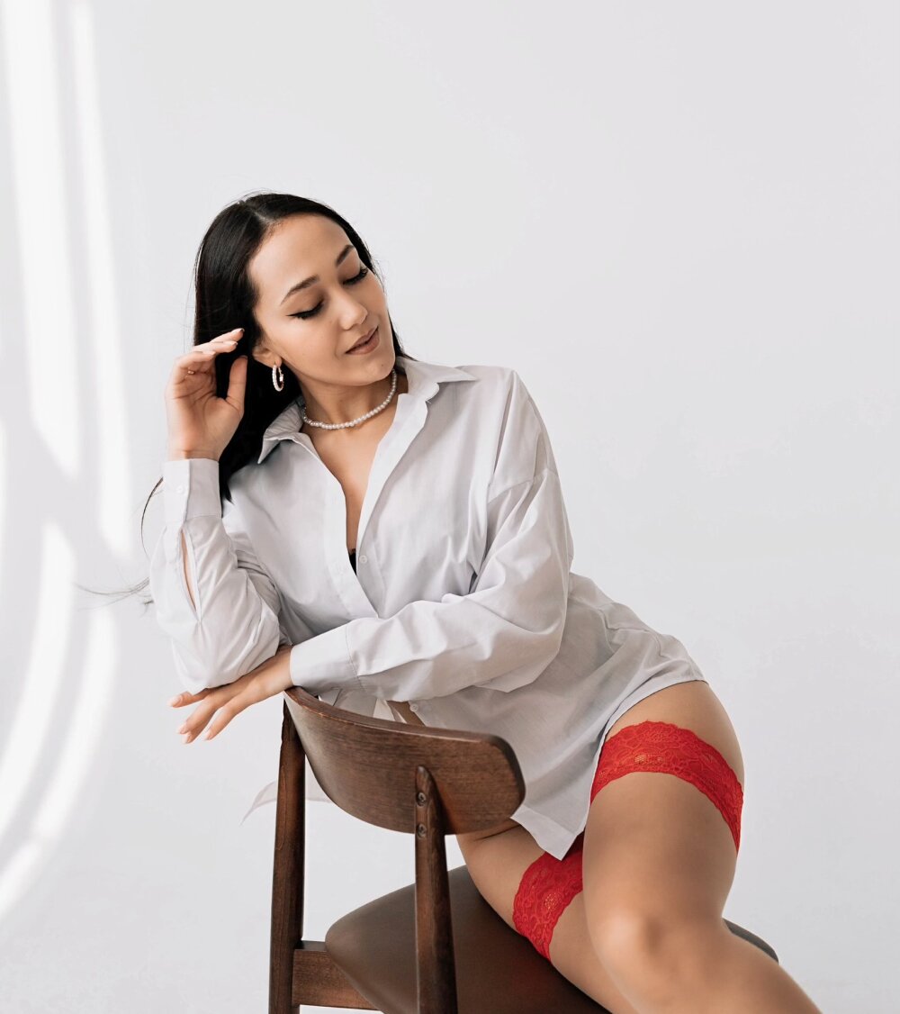 Live sex webcam photo for aminawog #289476945