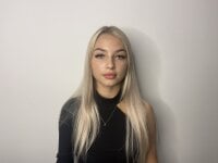 RebeccaAdamst's Offline Chat Room