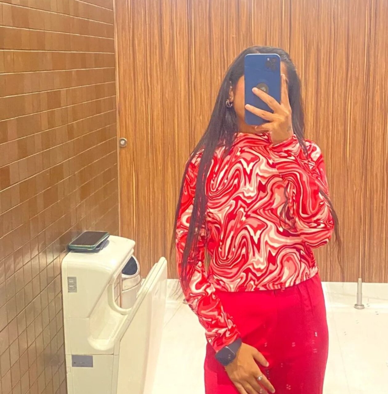 Suck_priya live webcam