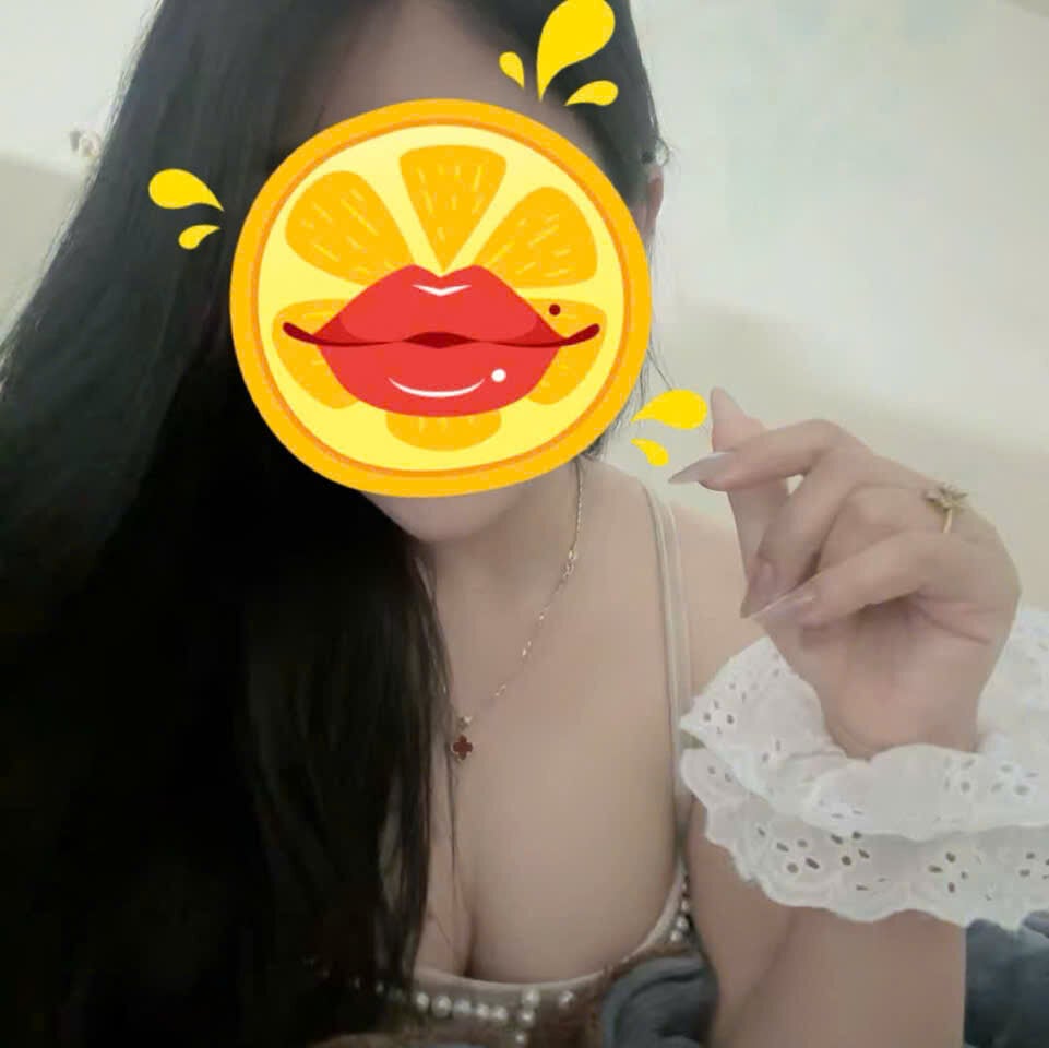 Yui-Linh profile