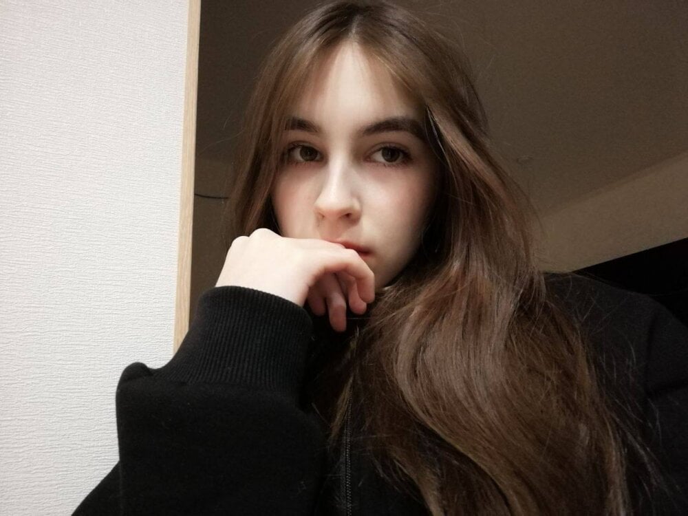 EmmaShelby 离线聊天室