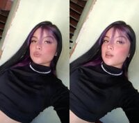 aambar_sofiaa's webcam live show