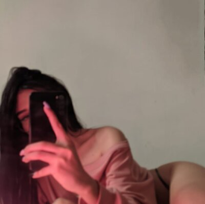 Melody02_ 🍙 online webcam