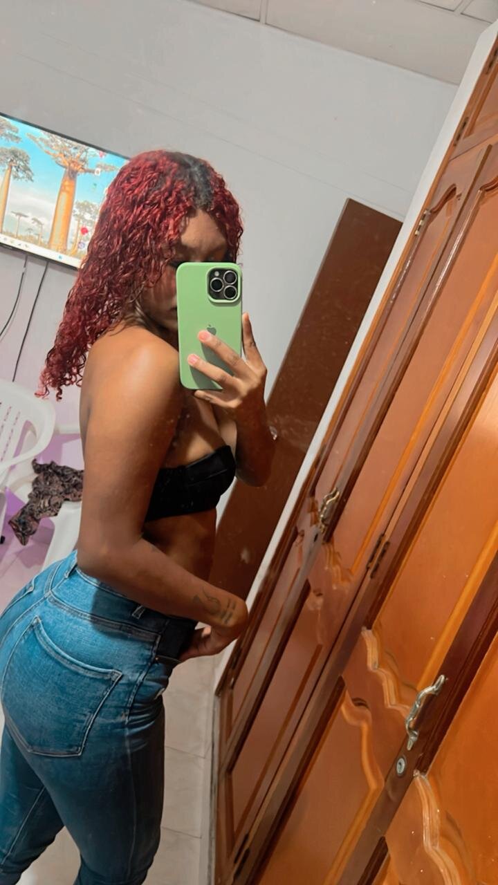aslhy_brunnette