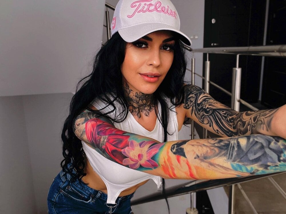 HottyNicole's Offline XXX Chat