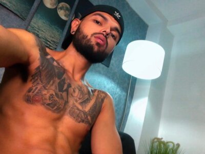 Emilio_Wolf - Stripchat Lovense Blowjob Cam2cam Couple 