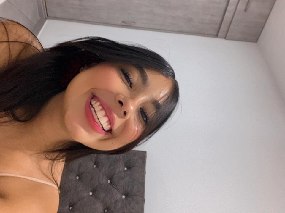 sharlo_rooss profile