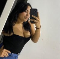 Leila_Giann's webcam live show