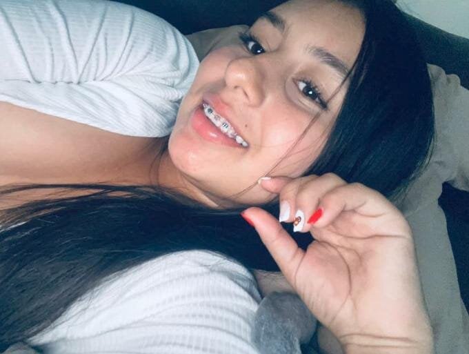 salomehug webcam profile - Spanish