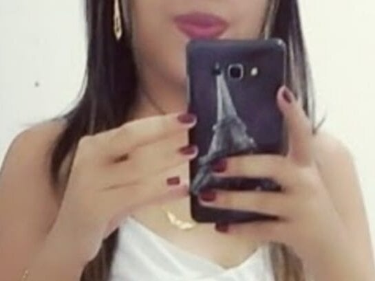 glamcambabes.com mari_dewitz livesex profile in brazil cams